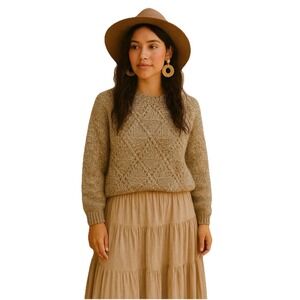 Le‎ Chois Womens Sweater Medium Light Brown Pullover Round Neck Long Sleeves